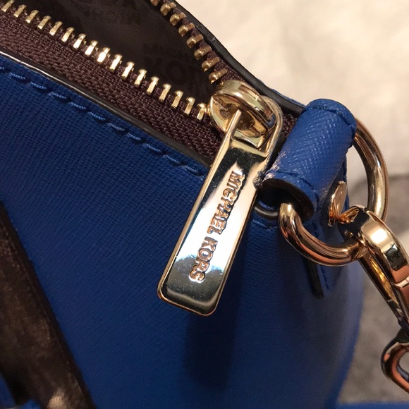 Michael Kors Ciara Large Top Zip Satchel - Picture 8 of 8